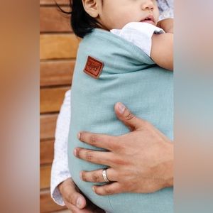 Happy Baby Original Baby Carrier Chateau Barely Used - *Color is Chateau*